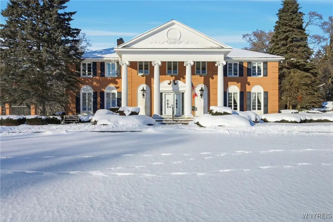 1 Sargent Drive, Lockport, NY 14094 - Image #1