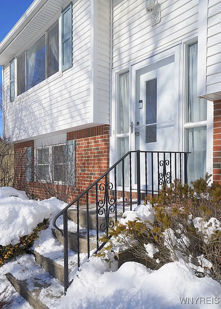 514 Wurlitzer Drive, North Tonawanda, NY 14120 - Image #3