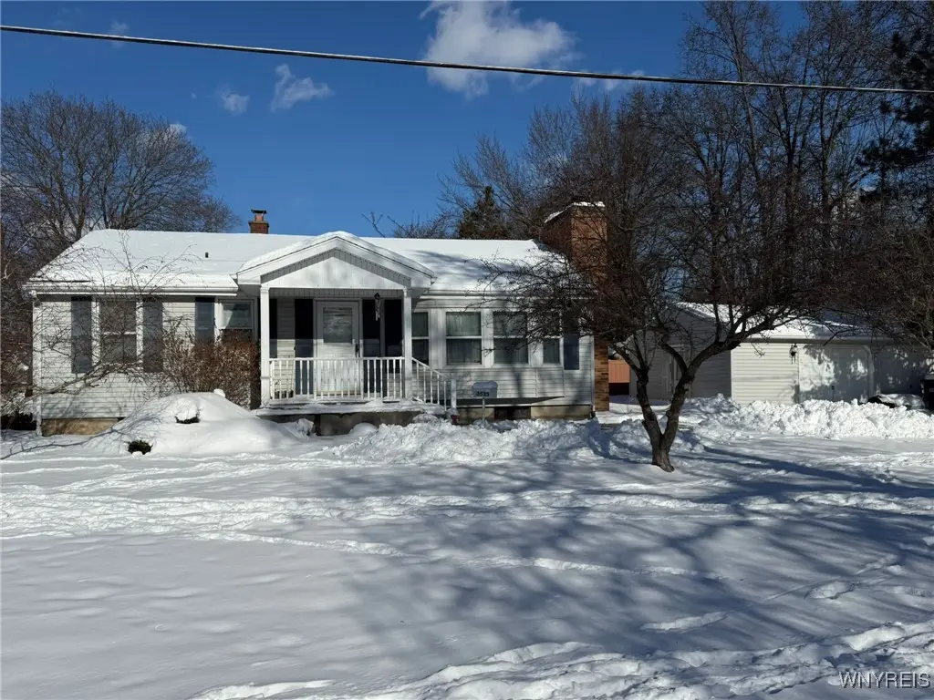 3535 Warner Drive, Grand Island, NY 14072 - Image #1