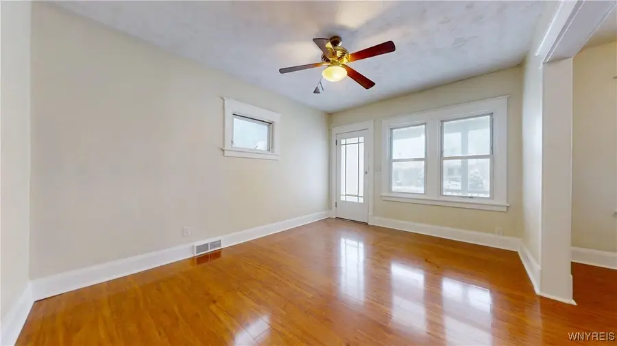 2459 La Salle Avenue, Niagara Falls, NY 14301 - Image #3