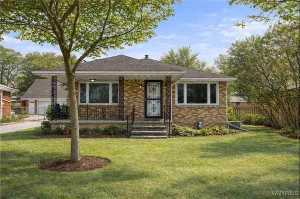 79 Raymond Avenue, Buffalo, NY 14227