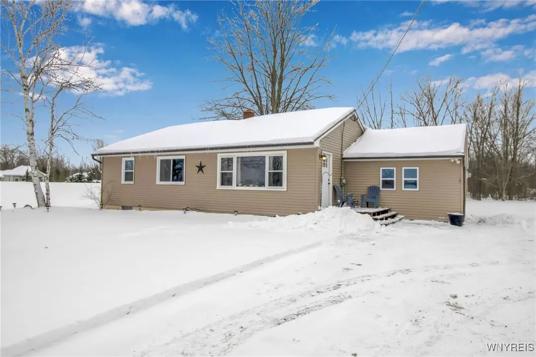 3346 Ewings Road, Lockport, NY 14094 - Image #1