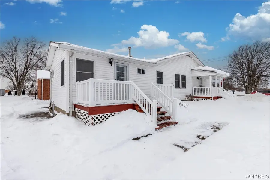 3242 Lockport Road, Sanborn, NY 14132 - #3