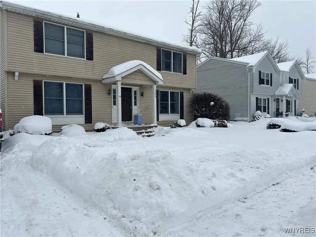 929 Remington Drive, North Tonawanda, NY 14120 - Image #1