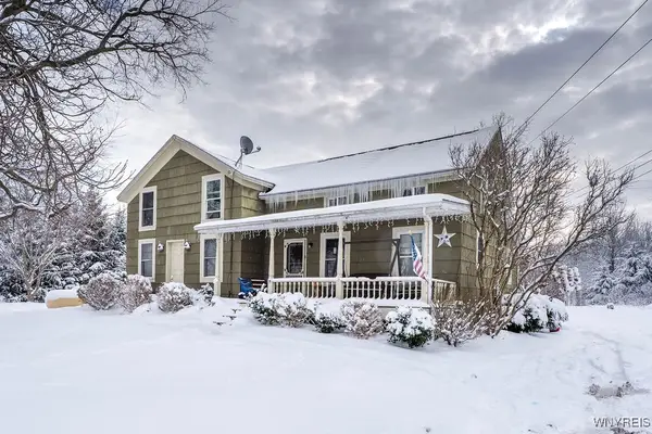 9048 Pearson Road, Middleport, NY 14105