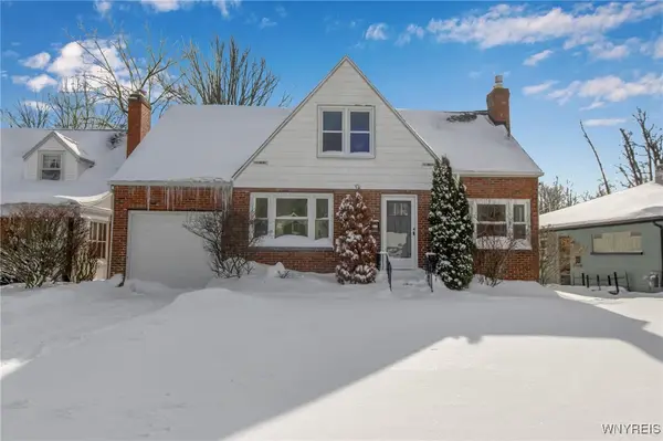 38 Hancock Terrace, Snyder, NY 14226