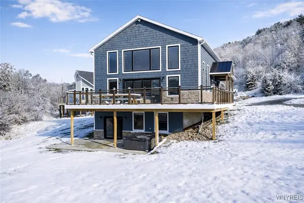 5745 Bonn Way E, Great Valley, NY 14741