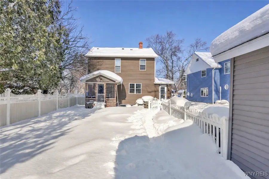 261 Parkdale Avenue, East Aurora, NY 14052 - Image #2