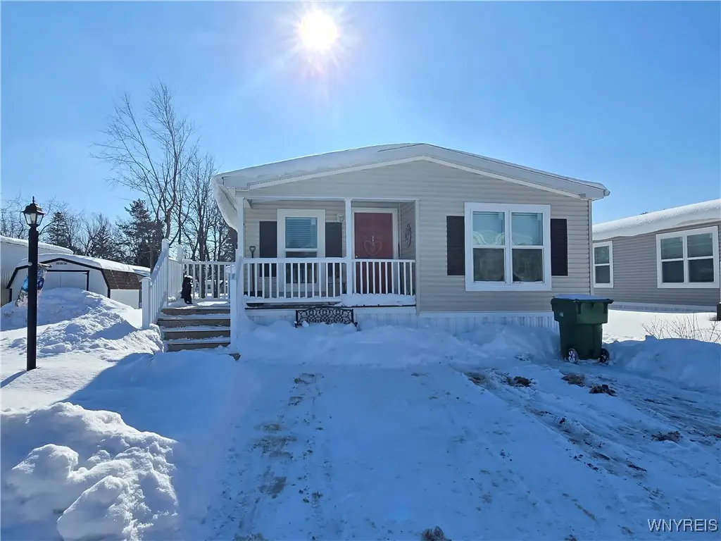 6 Laurel St, Quarry Hill, Akron, NY 14001 - #1