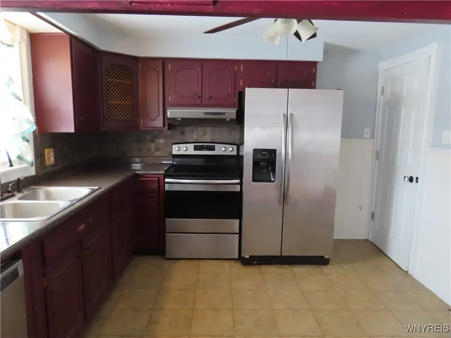 5 Grand Prix Drive, Buffalo, NY 14227 - Image #3