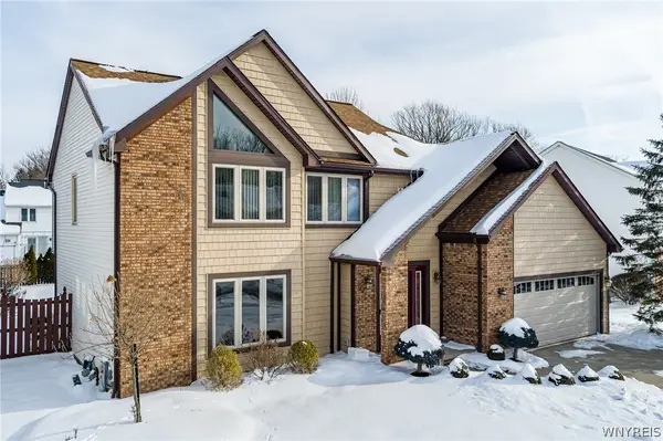 111 Brenridge, East Amherst, NY 14051