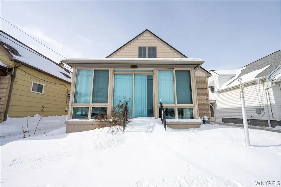 358 Weimar Street, Buffalo, NY 14206 - #2