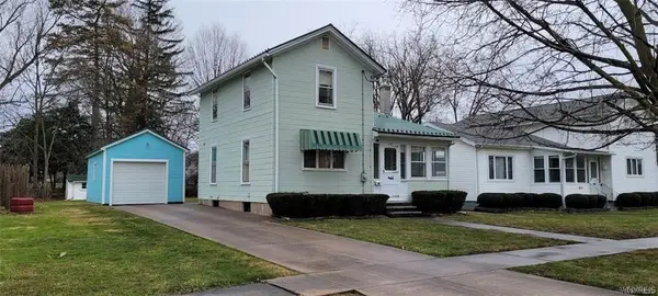 1016 Elm Street, Medina, NY 14103