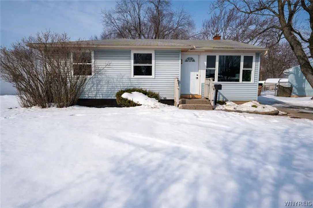 262 Mcnaughton Avenue, Buffalo, NY 14225 - #1