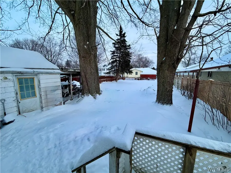 1239 N Military Road, Niagara Falls, NY 14304 - #2