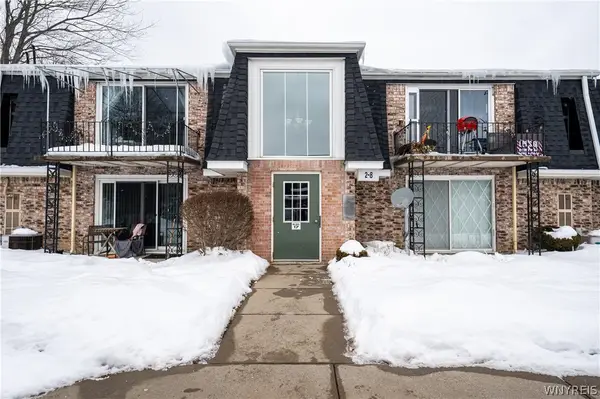 6A Foxberry Drive, Getzville, NY 14068