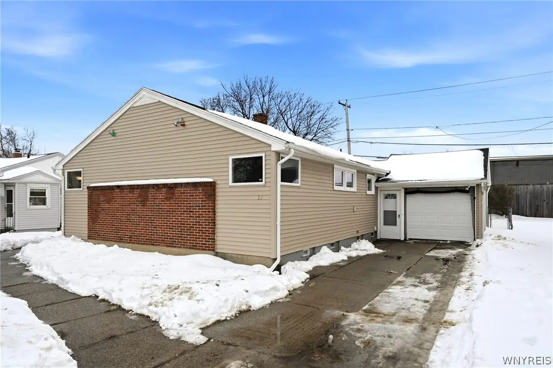 39 Hartford Road, Amherst, NY 14226 - #1