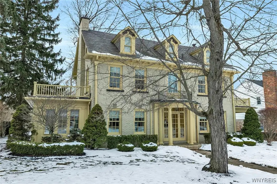 33 Ruskin Road, Amherst, NY 14226 - #2