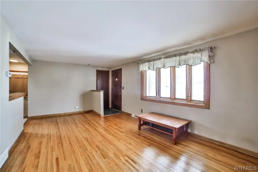 7 East Toulon Drive, Cheektowaga, NY 14227 - #2