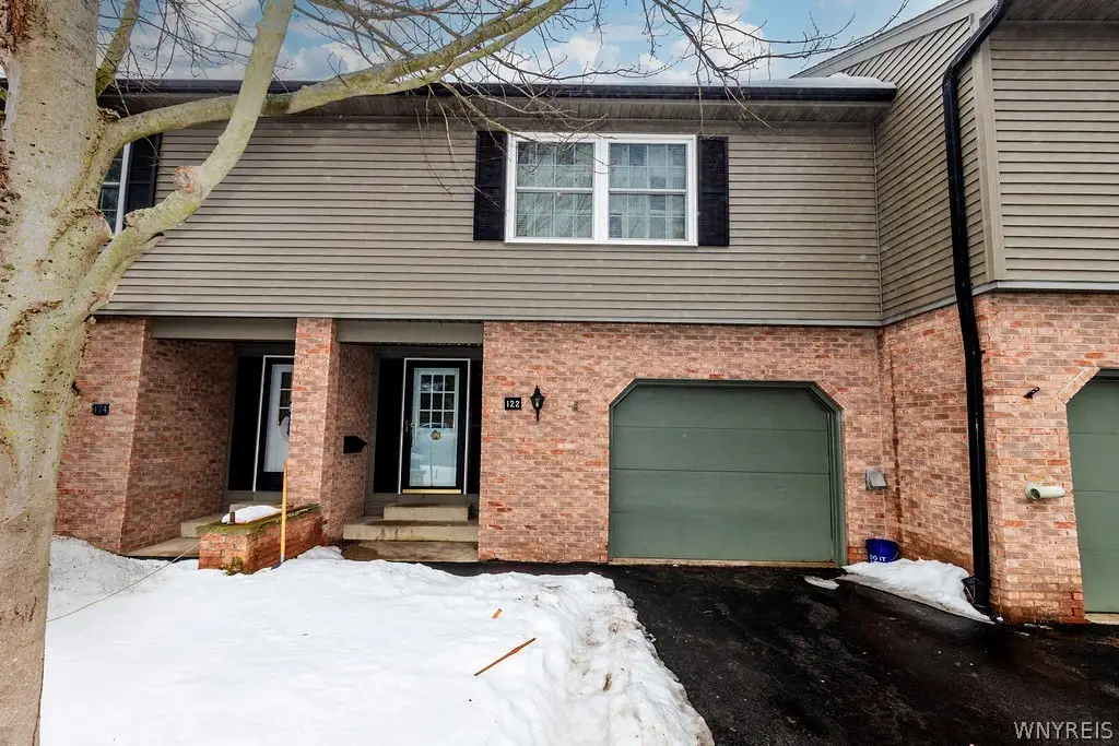 122 Bridle Path, Orchard Park, NY 14127 - #1