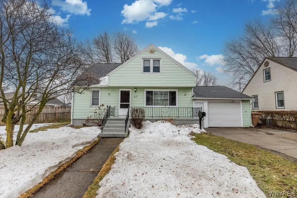 27 N Park Avenue, Cheektowaga, NY 14225 - #1
