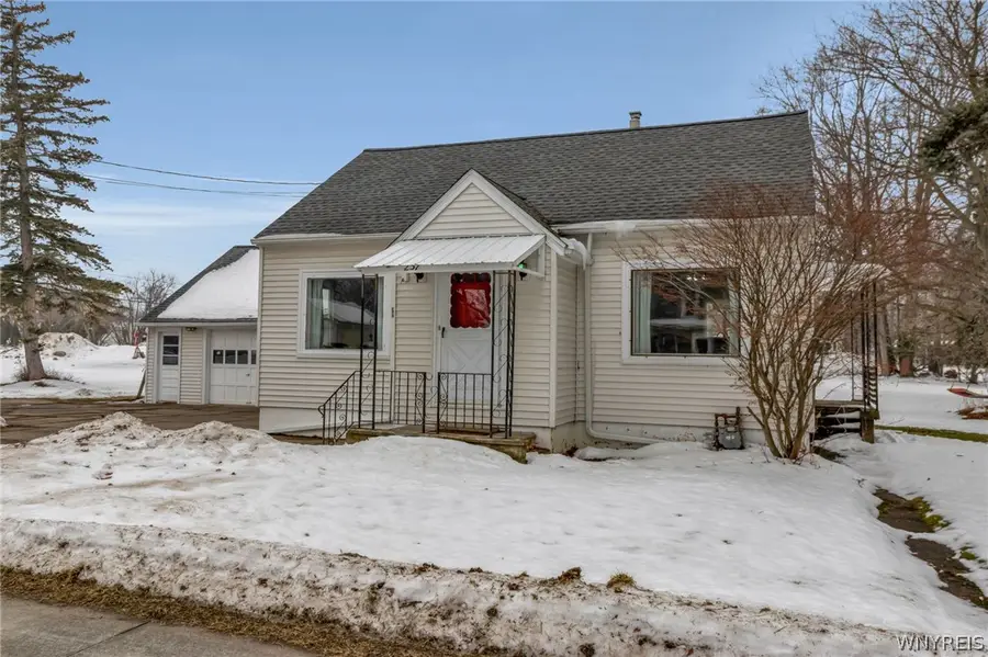 257 Washington Street, Wilson, NY 14172 - #3