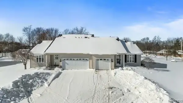 4753 E Highland Parkway, Buffalo, NY 14219 - #1