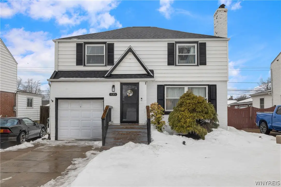 135 Avalon Drive, Buffalo, NY 14226 - #1