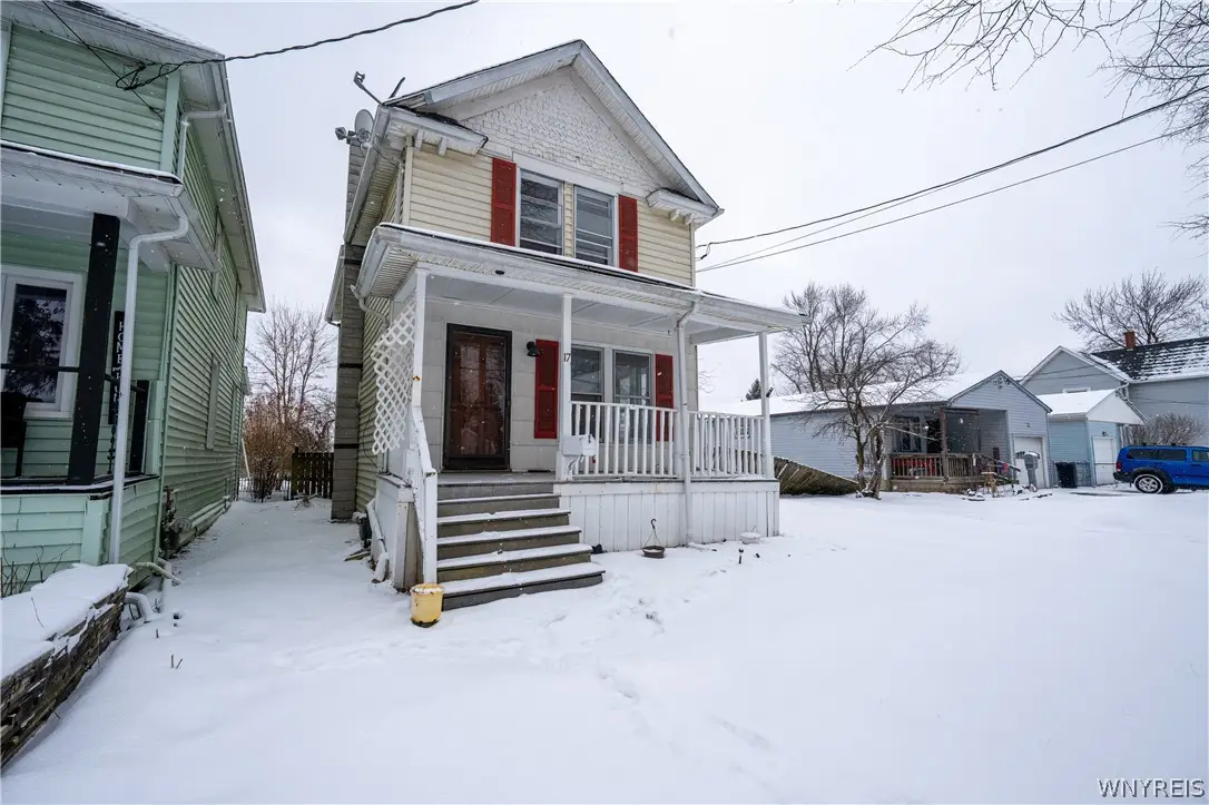 17 Harold Place, Lancaster, NY 14086 - #1