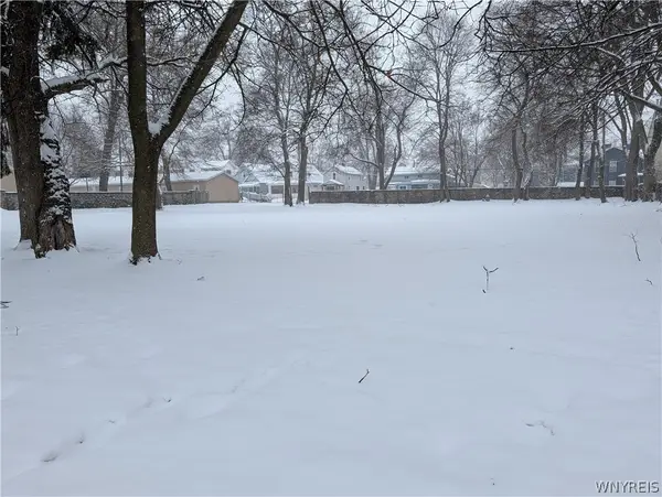 153 Pine Street, Lockport, NY 14094