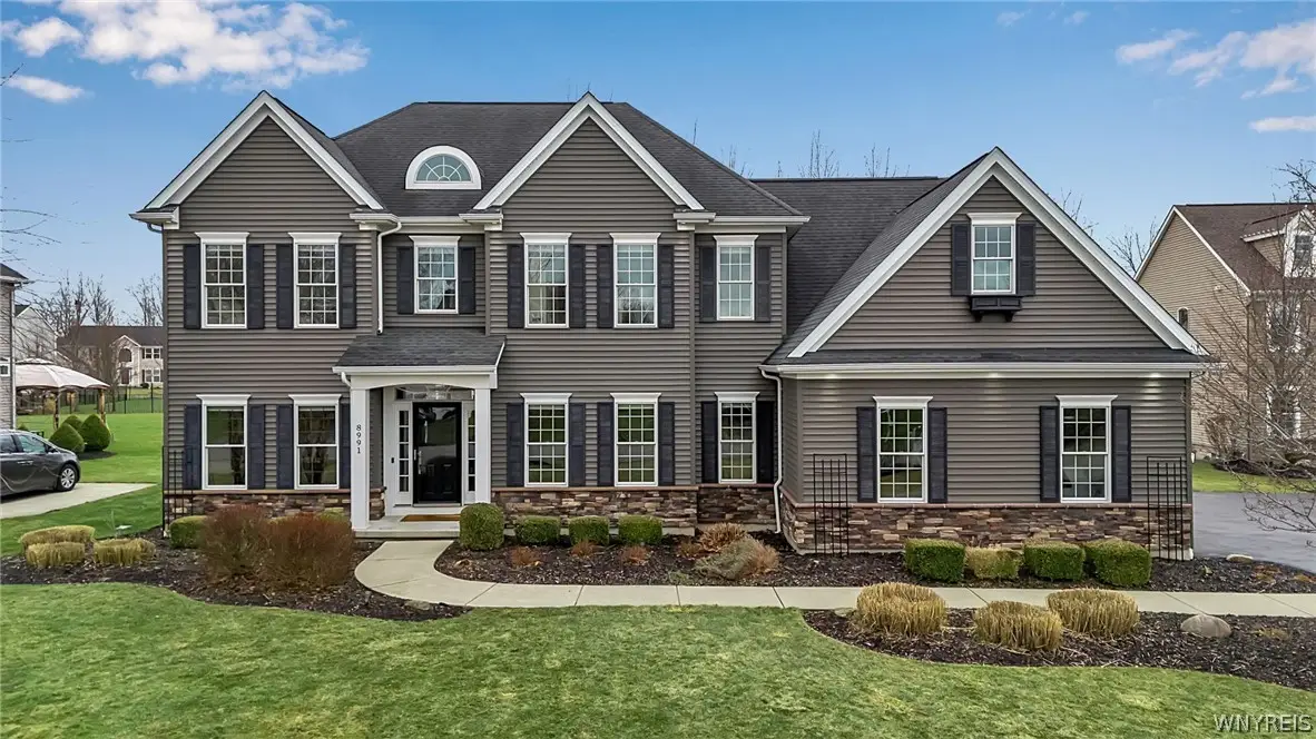 8991 Wicklow Manor, Clarence Center, NY 14032 - #1