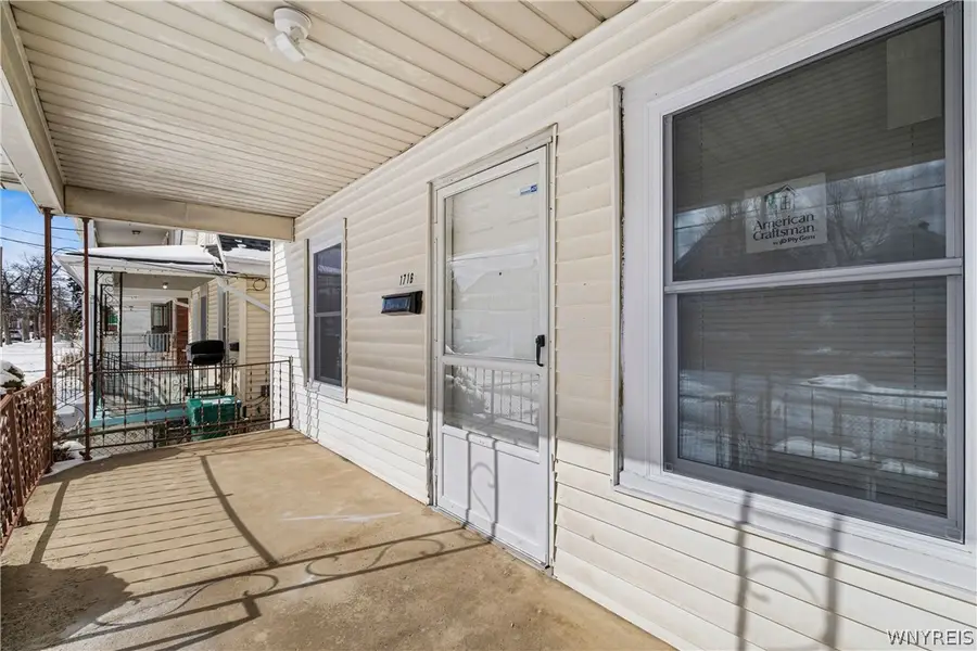 1716 Ashland Avenue, Niagara Falls, NY 14301 - #2