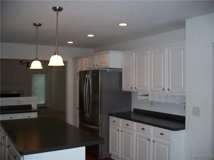 93 Lord Byron Lane, Buffalo, NY 14221 - #3