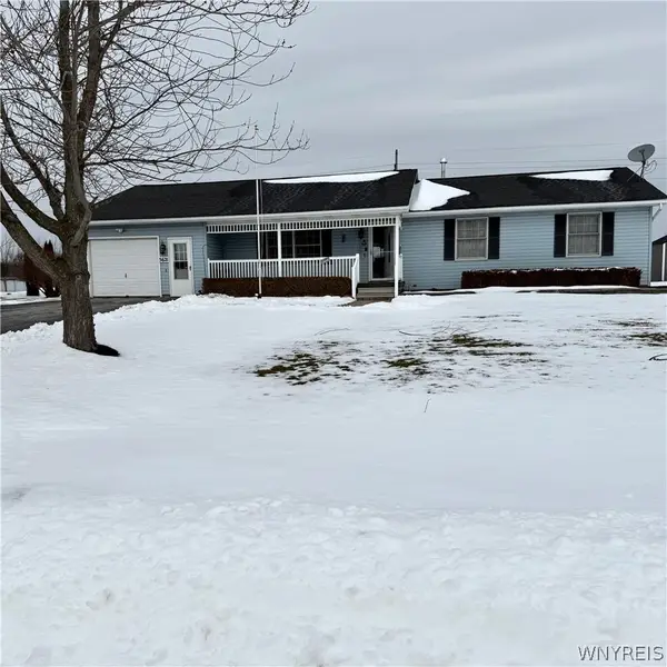 5621 Jeffrey Drive, Lockport, NY 14094