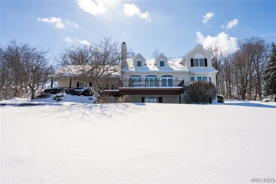 4550 Thrall Road, Lockport, NY 14094 - #2