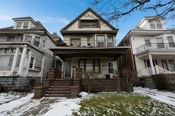 674 Humboldt Parkway, Buffalo, NY 14211