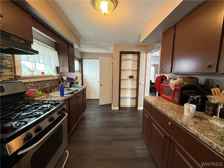 121 Riverside Avenue, Buffalo, NY 14207 - #3