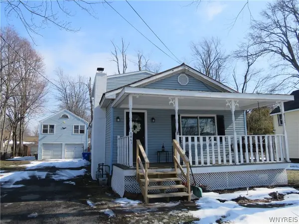 5841 Lakeview Terrace, Lake View, NY 14085