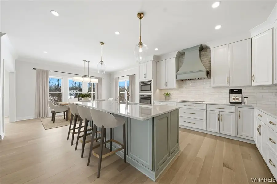 5136 Thompson Road, Clarence, NY 14031 - #2