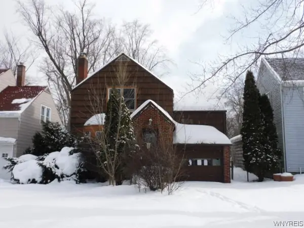 1425 Eggert Road, Buffalo, NY 14226