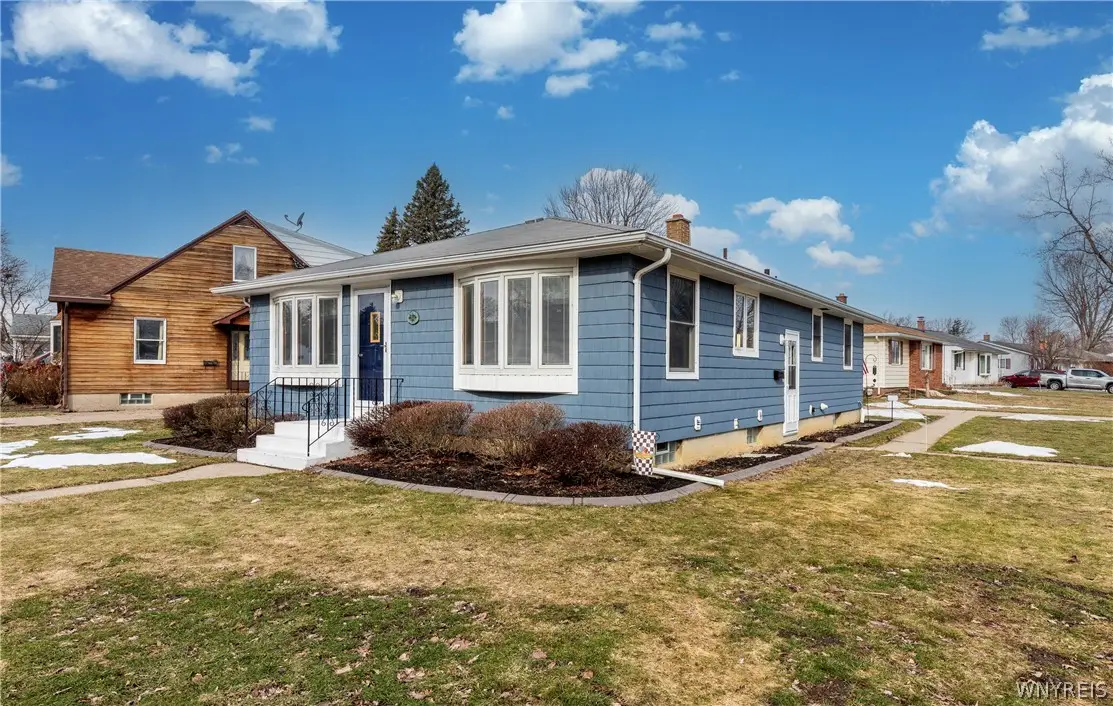 34 Brentwood Drive, North Tonawanda, NY 14120 - #1