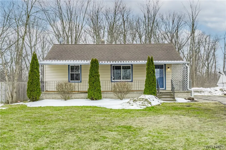 7811 Porter Road, Niagara Falls, NY 14304 - #2