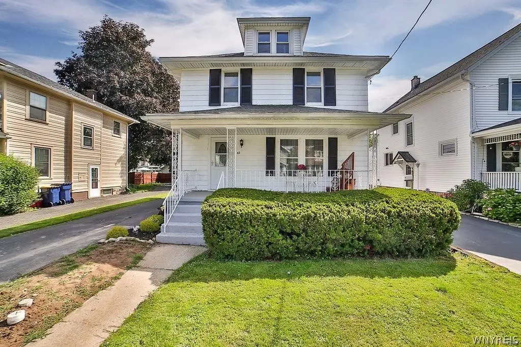42 Beverly Avenue, Lockport, NY 14094 - #1