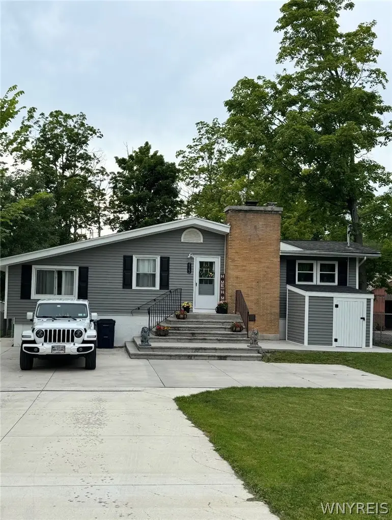 2162 Stony Point Road, Grand Island, NY 14072 - #1