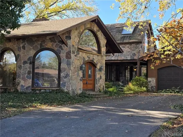 7132 Taylor Road, Hamburg, NY 14075