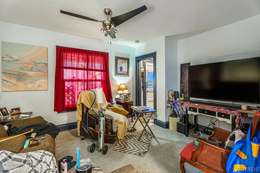 435 18th Street, Niagara Falls, NY 14303 - #3