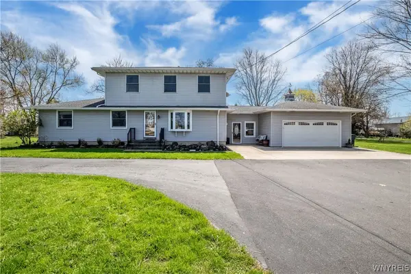 3878 Lockport Road, Sanborn, NY 14132
