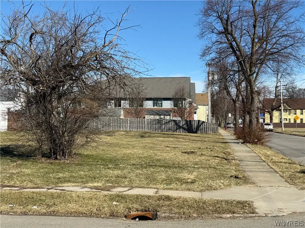 52 Peckham Street, Buffalo, NY 14206 - #1