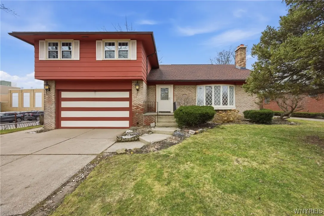 3 Gilmore Dr, Cheektowaga, NY 14225 - #1