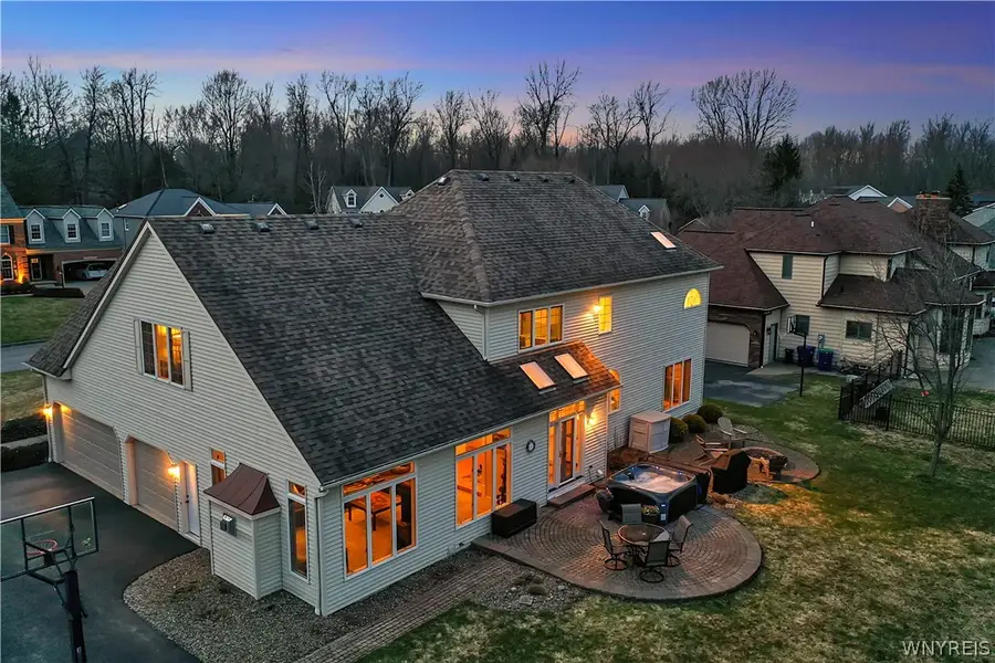 6347 Everwood Court N, East Amherst, NY 14051 - #2